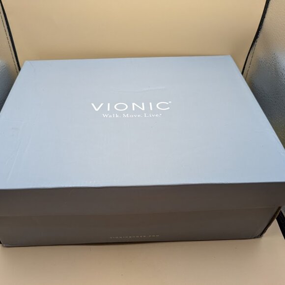 Vionic Women's Madeline Leather  Ankle Boot SZ 10 Grey - Picture 10 of 10